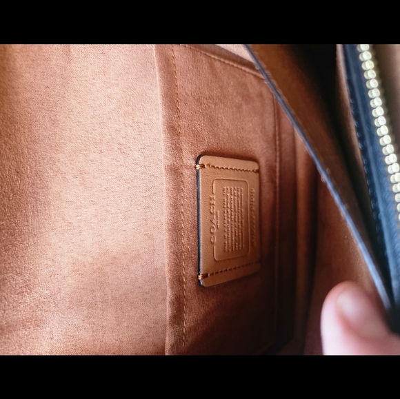 Coach bag - Picture 2 of 4